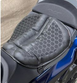 Hex Moto Cushion