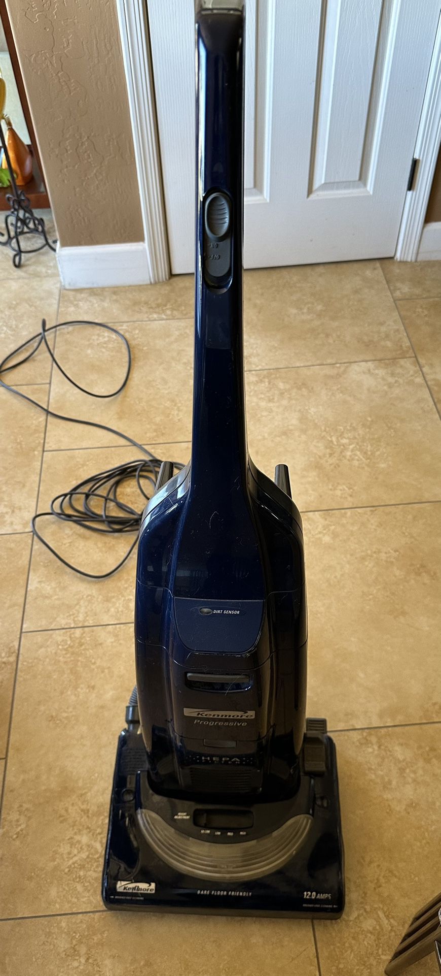 Kenmore progressive Upright Vacuum- Used