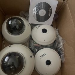 Like New Vivotek Hi-end Network Security Cameras Or “Bose” multimedia Speaker ￼System