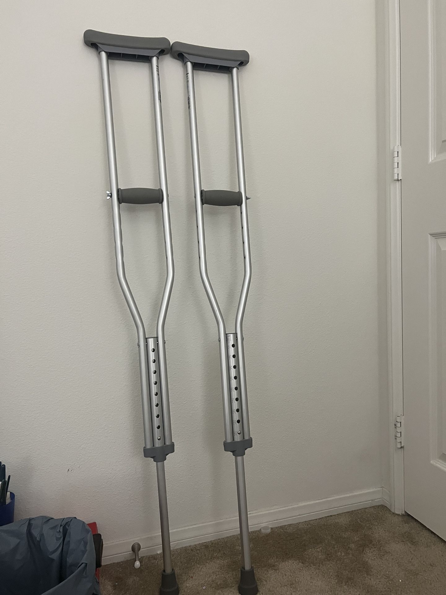 Adjustable Crutches