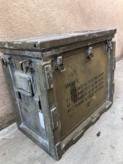 Aluminum vintage military box 18x21x11.5