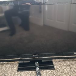 Sony Bravia 46” TV KDL-46V5100