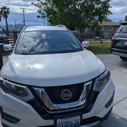 Nissan Rogue 2018