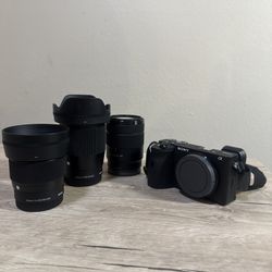 Sony A6600 w/ Sony 18-135mm, Sigma 56mm, Signa 16mm