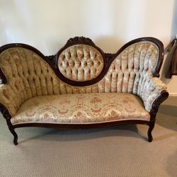 Victorian -Style Carved Wood Living Room Set(Rococo Revival)