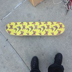 Skateboard 