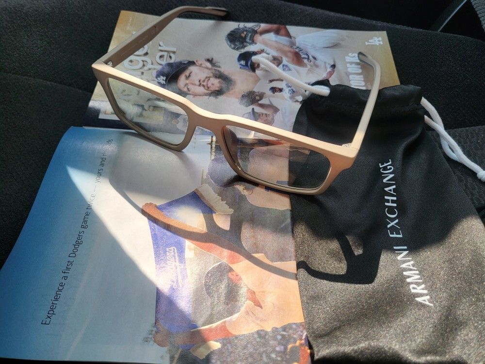 Armani Exchange 55