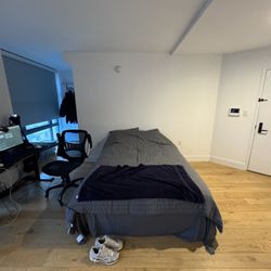 Selling My Queen Size Bed W Metal Frame