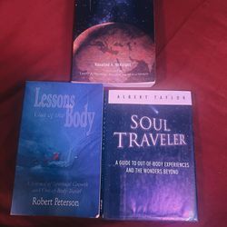Books (Bundle)Out of Body ,Soul Travel 