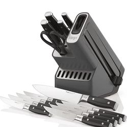 Ninja K32015A Foodi NeverDull Premium Knife System, 15 Piece Knife Block Set  with Built-in Sharpener, German Stainless Steel Knives, Black for Sale in  Ontario, CA - OfferUp