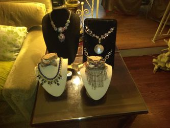 Variety Looking Necklace  In Great Condition 