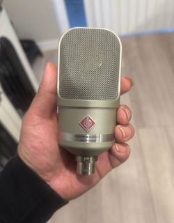 Neumann TLM 107 Studio Set  Microphone