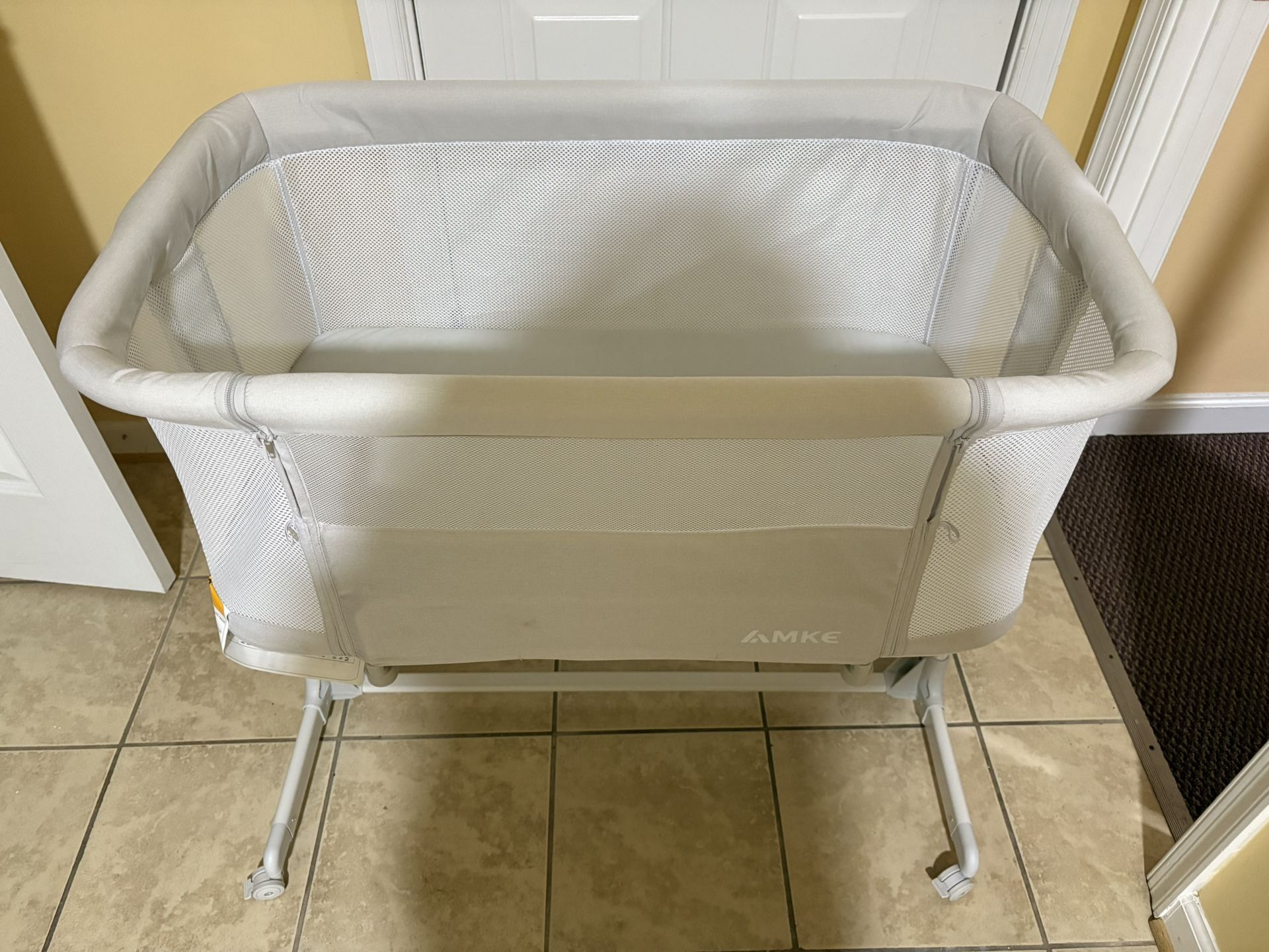 Baby Bassinet And Pad