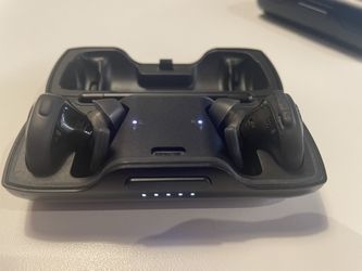 Black Bose SoundSport Free Wireless Earbuds 