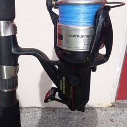 Shimano 6500 Baitrunner Great Condition With Custom Rod 7 Ft 6 Pick Up Only No Deliveries .Cutler Bay Homestead Area
