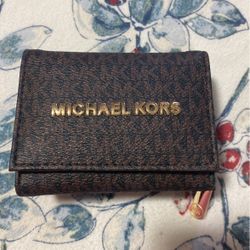 Brand New MICHAEL KORS wallet 