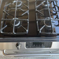 Kenmore Elite Gas Stove
