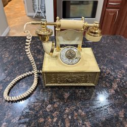 Vintage Decorative Phone