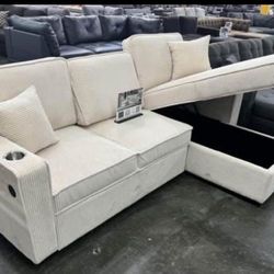 New Sleeper Sectional Couch with USB / Includes Free Delivery 🚚 and Assembling!