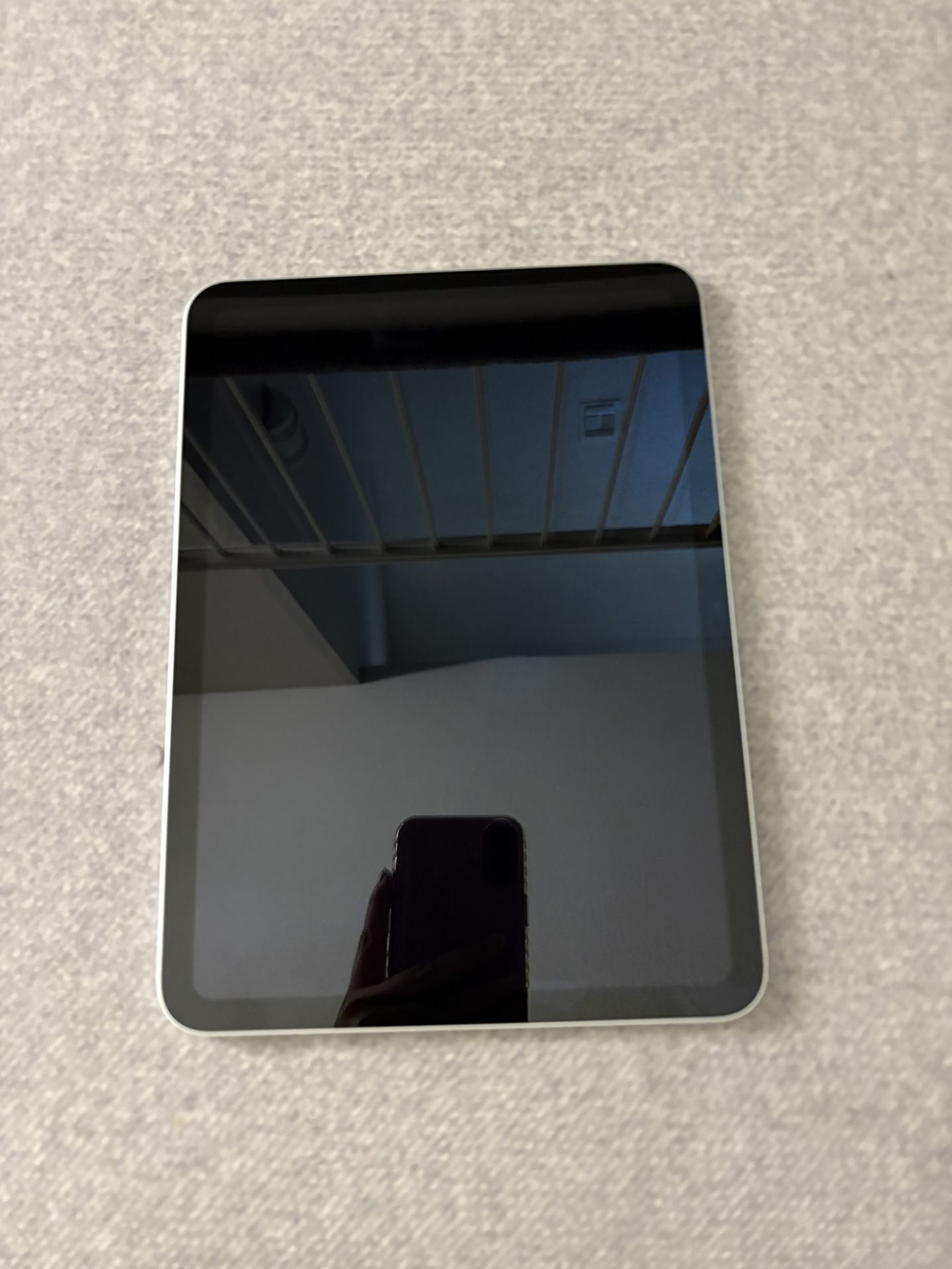 iPad 10th Gen