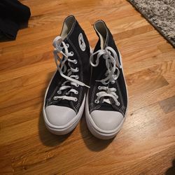 Converse Size 11 Women
