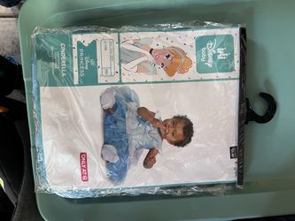 Baby girl costume $5