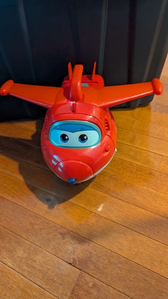 Transforming Superwings Airport