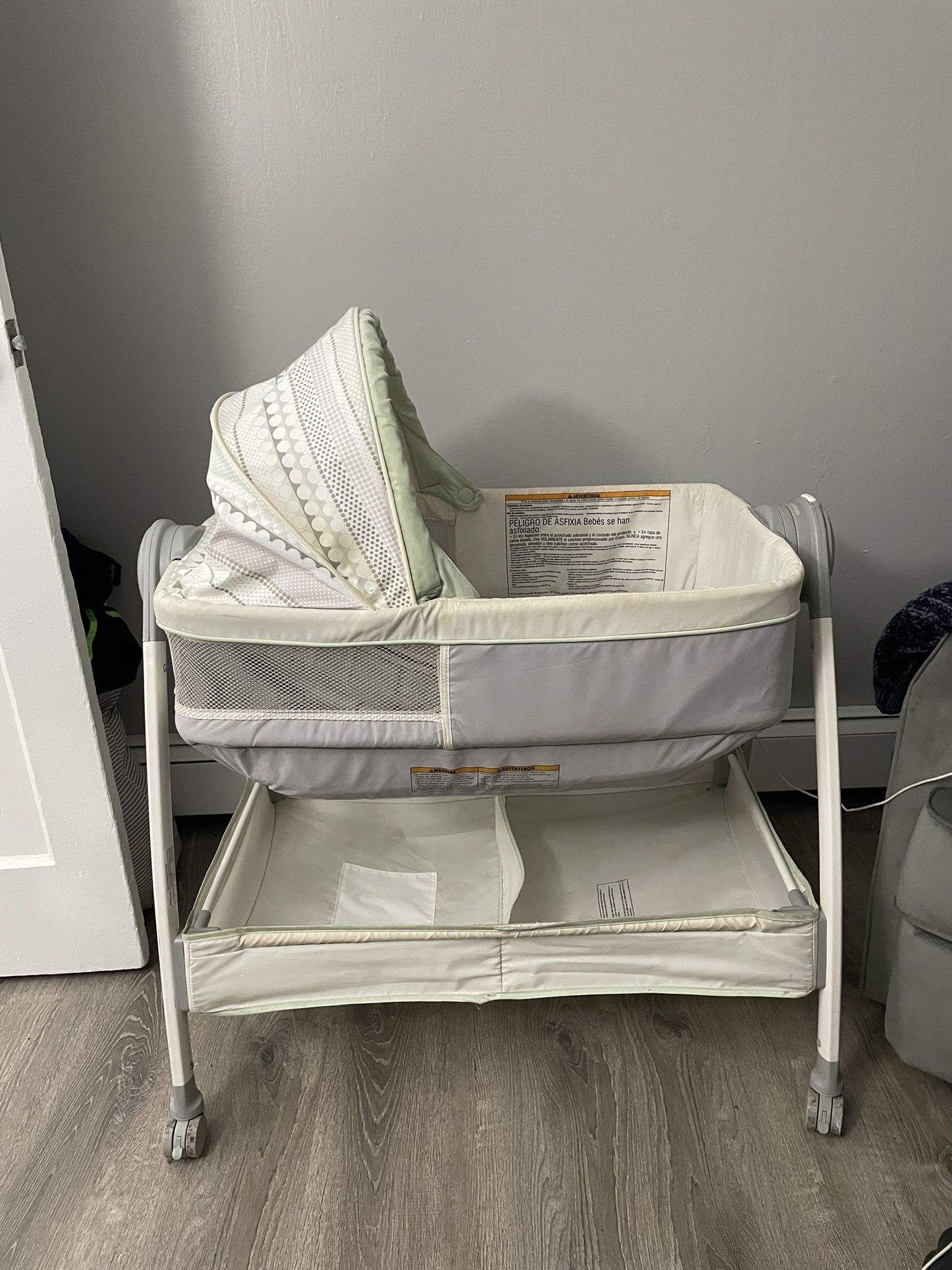 Bassinet 