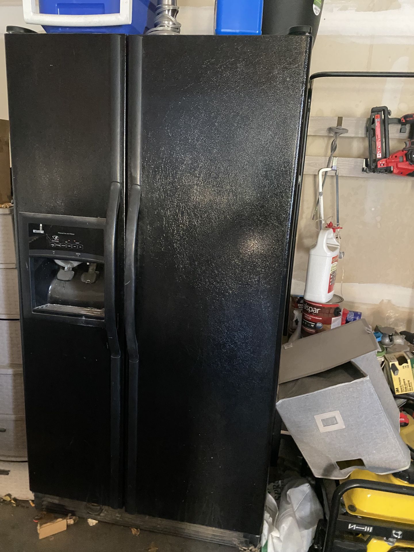 Old Refrigerator Dead
