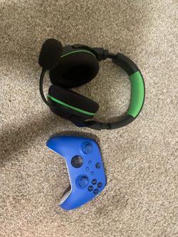 Xbox controller and headset