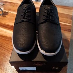 SHOES MEN. NEW. Size 12