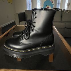 Dr. Marten Jaden Boot Smooth Leather Platforms