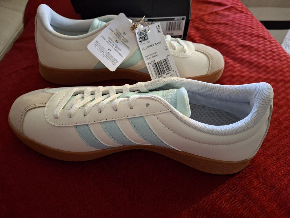 Adidas VL Court Base colorway Core White / Halo Mint / Halo Ivory Womens Size 9