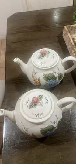 Princess house vintage garden teapot Princess house vintage garden teapot