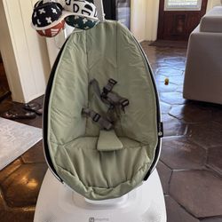 4Moms mamaRoo Multi-Motion Baby Swing Smart Connectivity - Sage