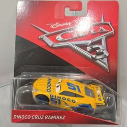 🚗 NEW IN PACKAGING! Disney Pixar Cars 3 Dinoco Cruz Ramirez (2017) 🚗