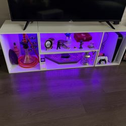 TV stand - Modern white TV stand / media console