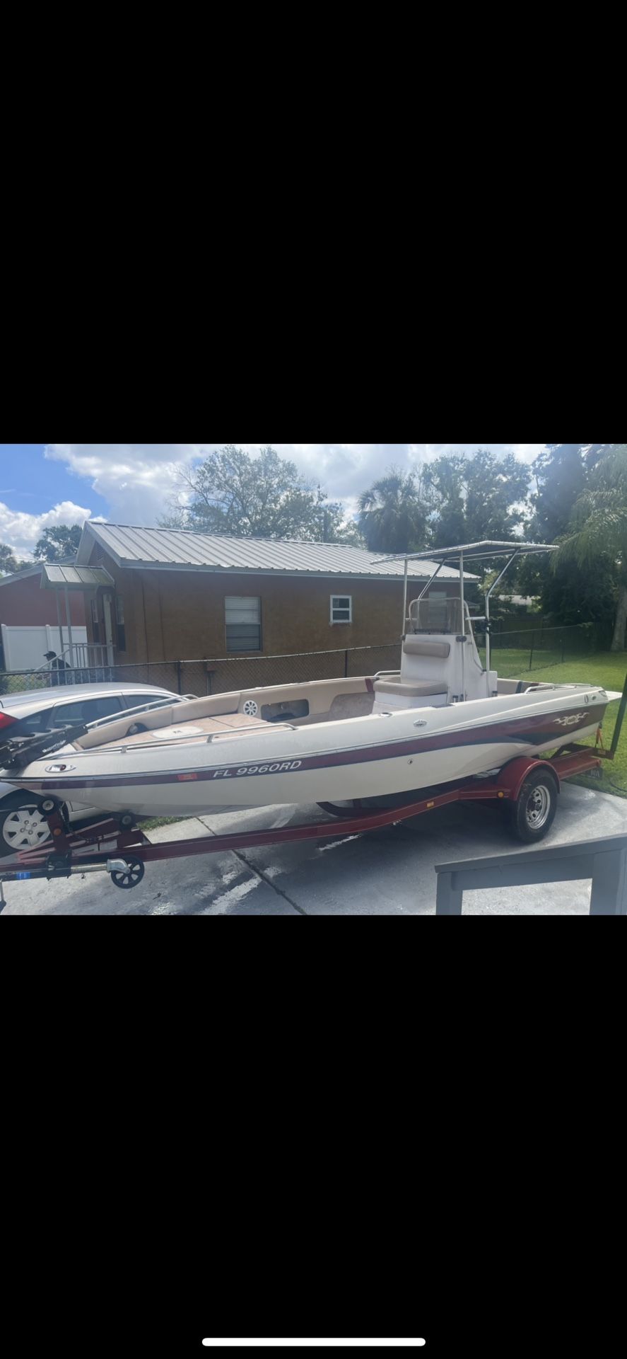 Malibu 21’ Center Console 