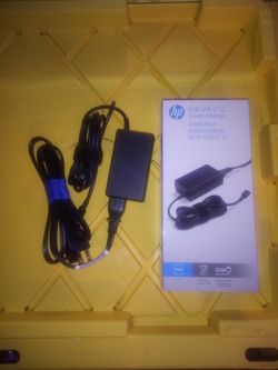 Power Adapter/ 65 W USB-C (*Fast Charger)