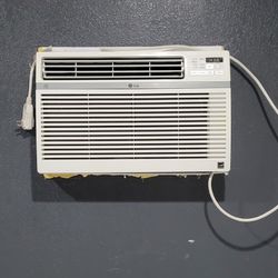 AC  (Air Conditioner )