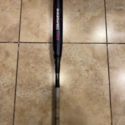 DeMarini  Fast Pitch Softball bat