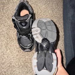 Balenciaga Runner Grey Color Way 