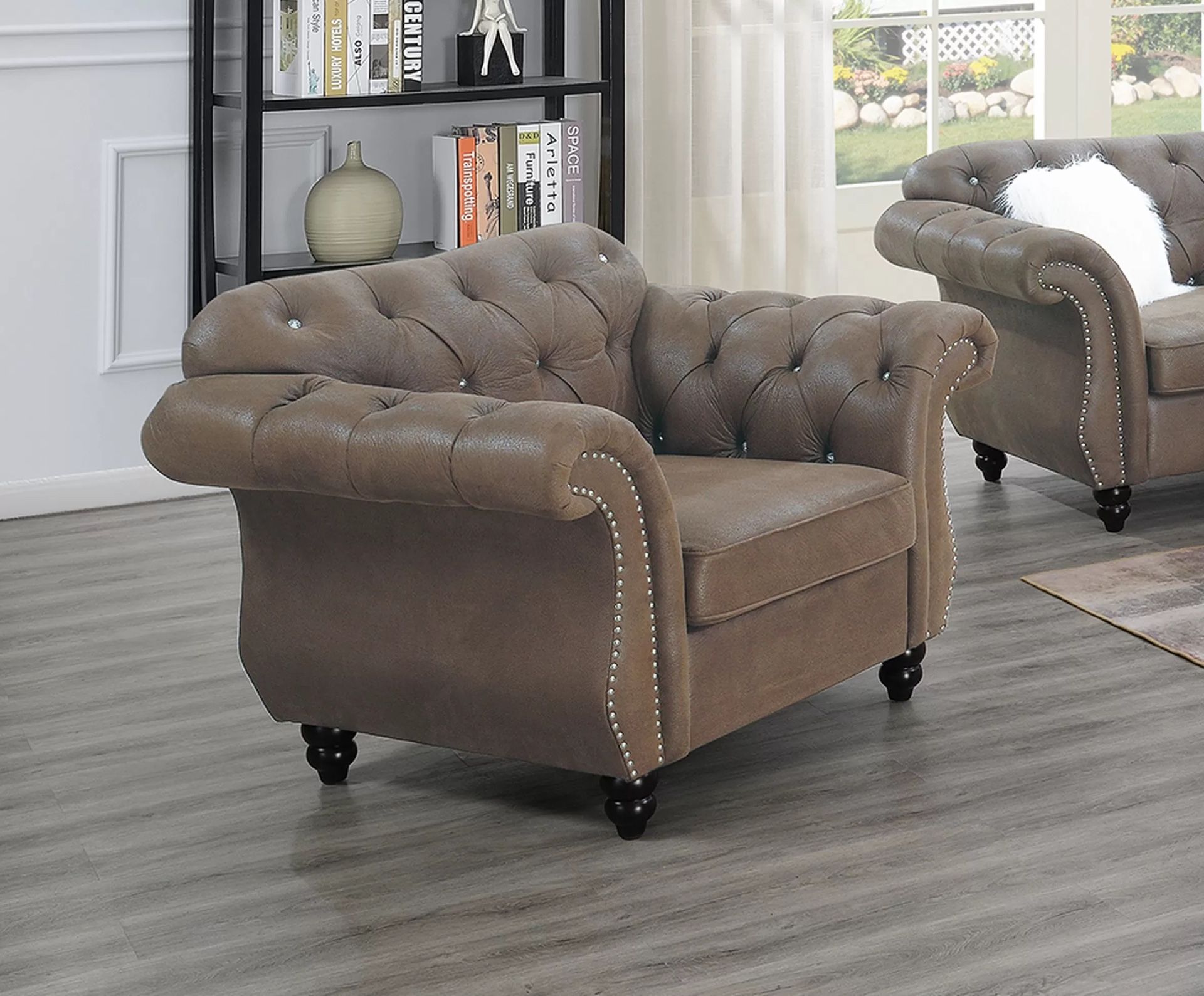 Brand New Extra Large Accent Chair With Crystal Tufting Available In Brown Black Or Navy Velvet The Brown Is Microfiber Mimics Italian Leather