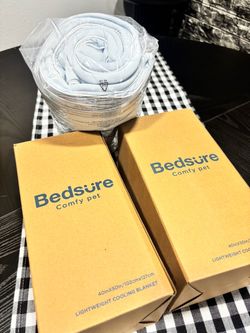 SET OF TWO BEDSURE COOLING BLANKETS 40x50in!!
