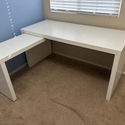 IKEA MALM Desk w/ Pull Out