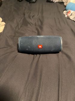 JBL Charge4