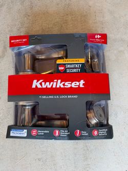 NEW Kwikset Lever Handle & Deadbolt Security Set - SmartKey Tech (brushed nickel color )