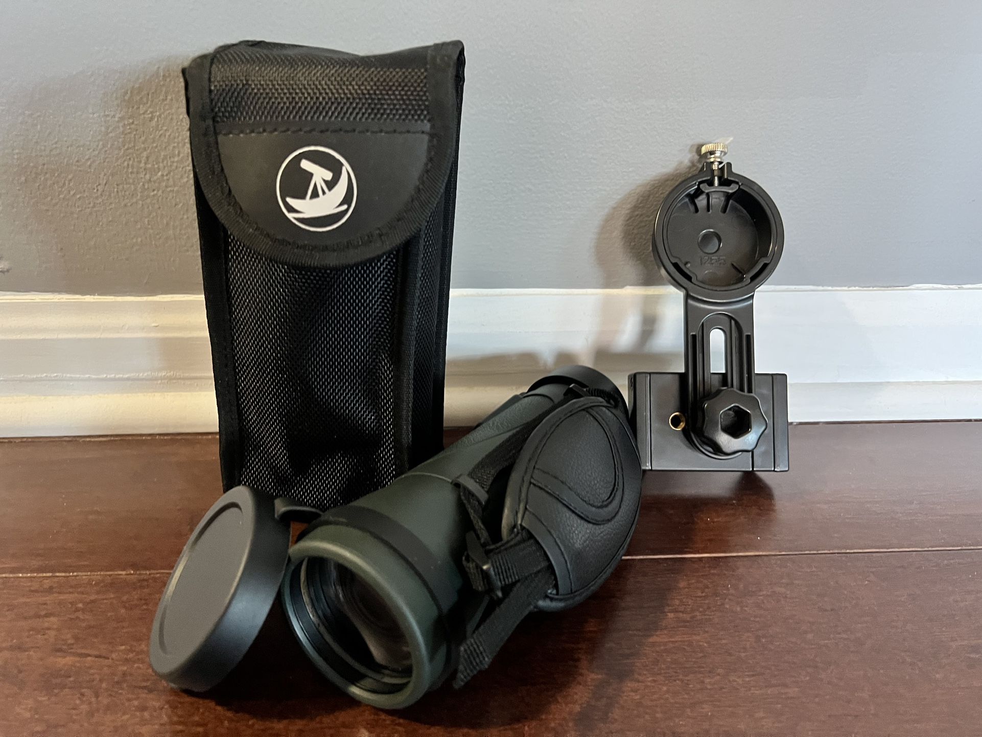 Monocular telescope