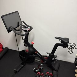 Peloton Bike With Accessories