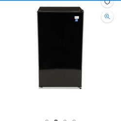 mini fridge 